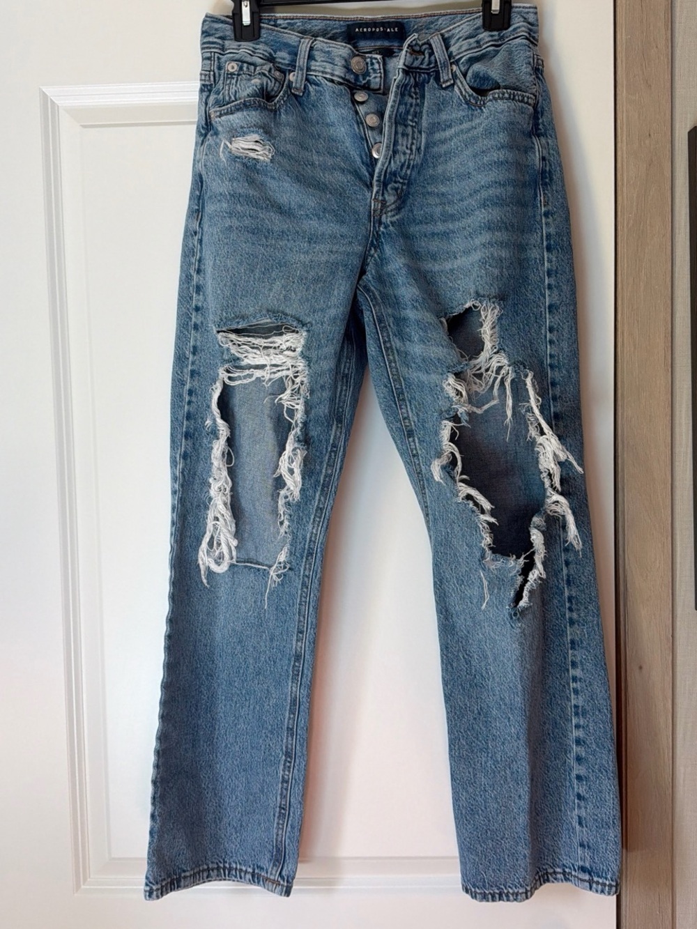 Aeropostale Light Blue Distressed Straight Leg Jeans